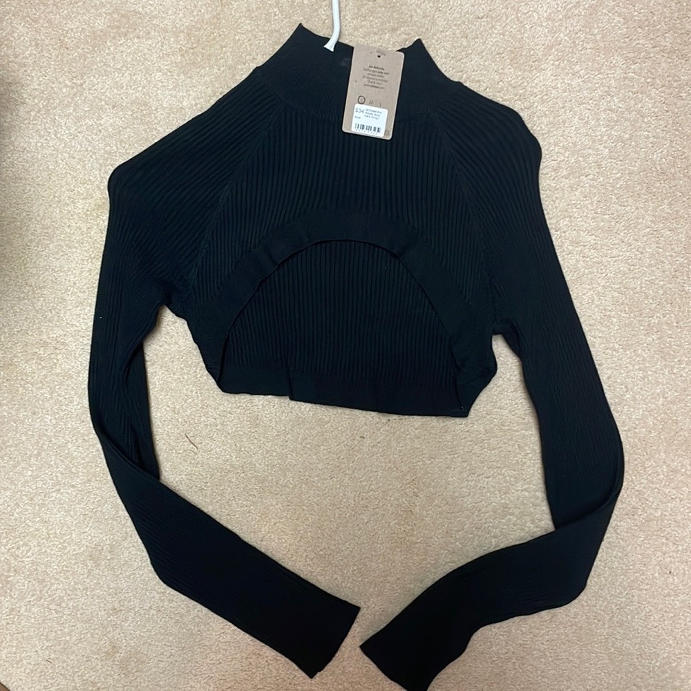 Cropped sweater top from pitaya
